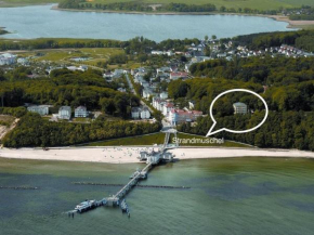 Beach shelter Comfortable holiday residence, Sellin